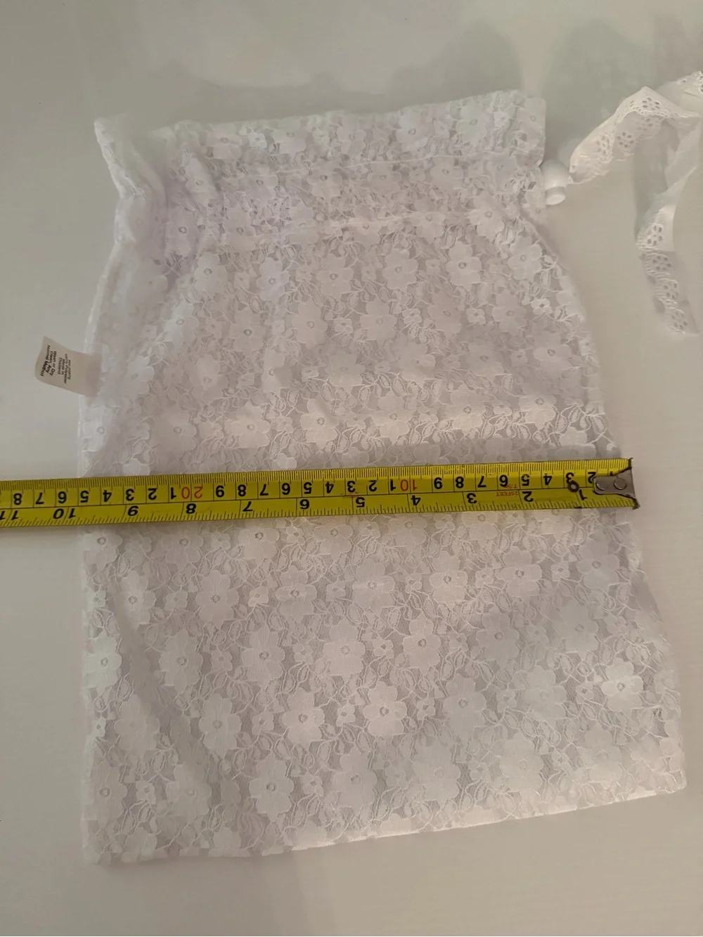 White Floral Lace Satchels set of 7 bride Bridal Party gifts assorted sizes